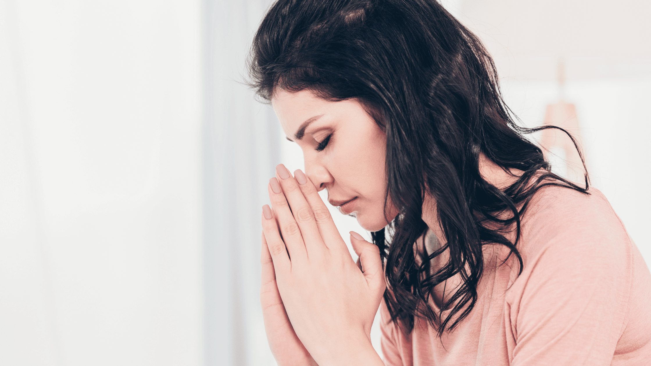 woman praying