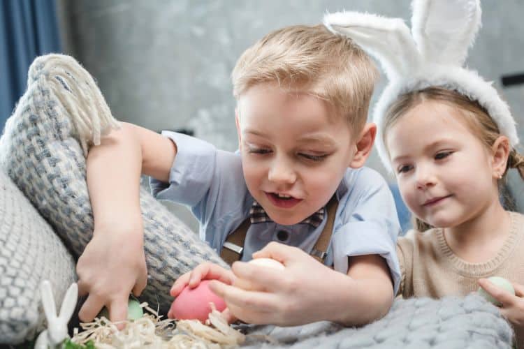 kids searching for Easter eggs