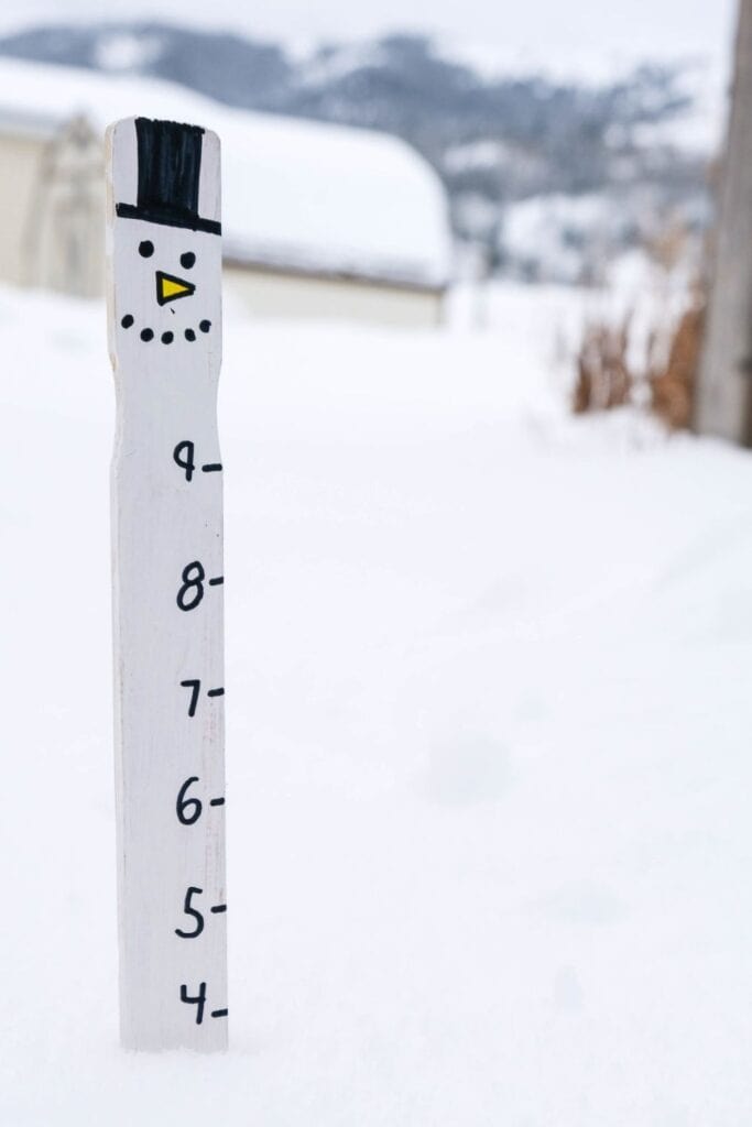 snow measuring craft 