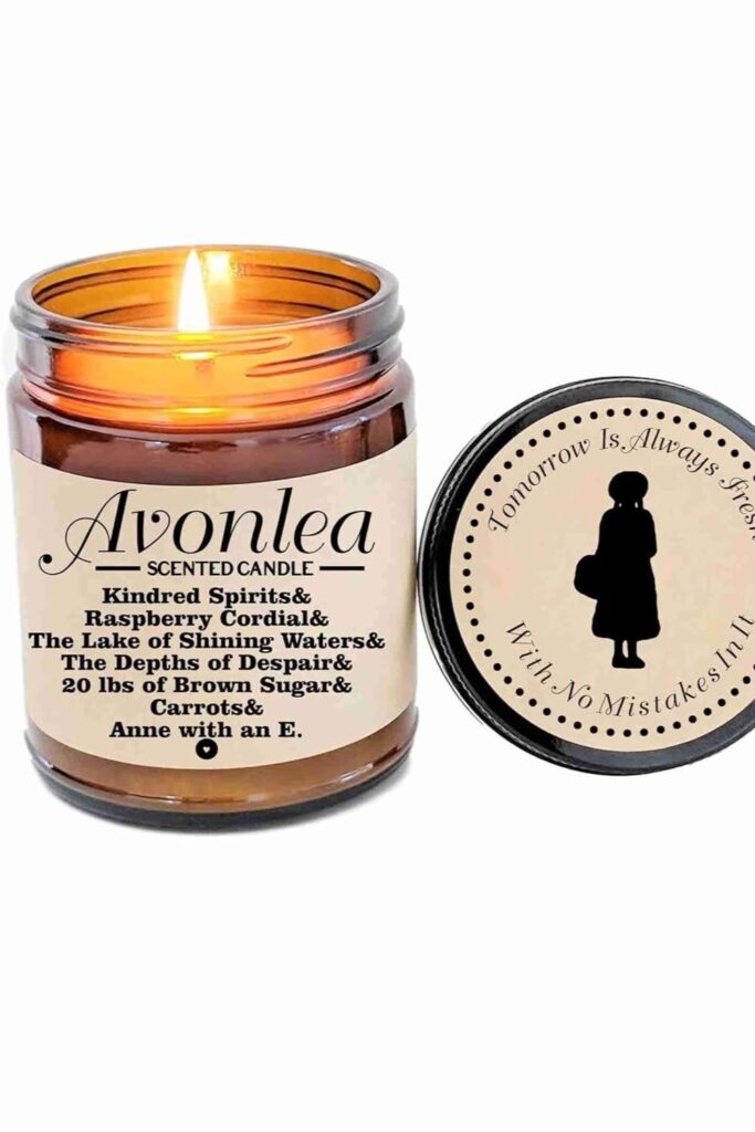 Avonlea scented candle